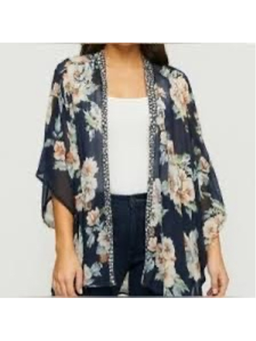 Band of Gypsies Floral Kimono Women's Size XS/S (26” PTP) NWT